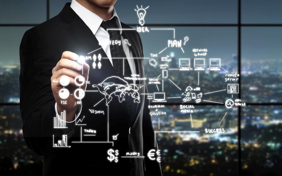 Pracownicy w centrum strategii cyberbezpieczeństwa