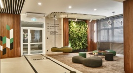 Podłoga do zadań specjalnych. Marmoleum w projektach komercyjnych.