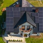 Rodzaje paneli fotowoltaicznych – czym się kierować przy ich wyborze?